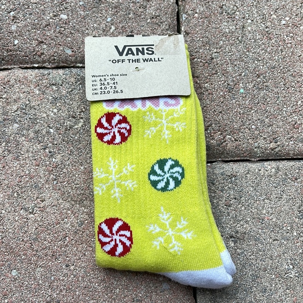 VANS “Off The Wall” Women’s socks  
NWT - Picture 8 of 16